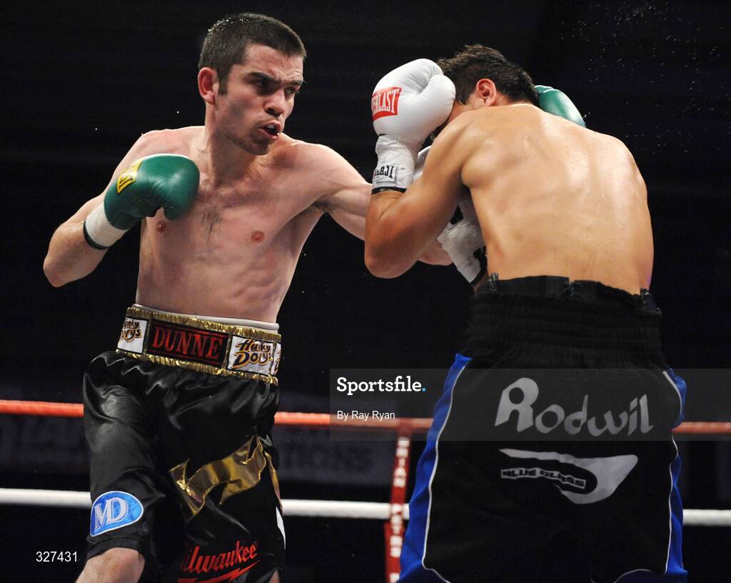 15 November 2008; Bernard Dunne lands a punch on Cristian Faccio, Hunky Dory Fight Night, Breaffy House Hotel, Mayo. Picture credit: Ray Ryan / SPORTSFILE