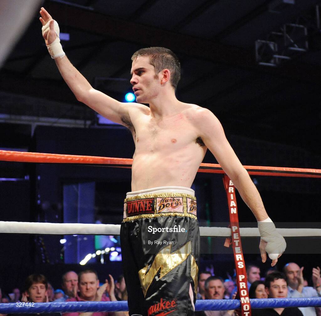15 November 2008; Bernard Dunne after suffering a cut to the head from Cristian Faccio, which resulted in the fight being stopped. Hunky Dory Fight Night, Breaffy House Hotel, Mayo. Picture credit: Ray Ryan / SPORTSFILE