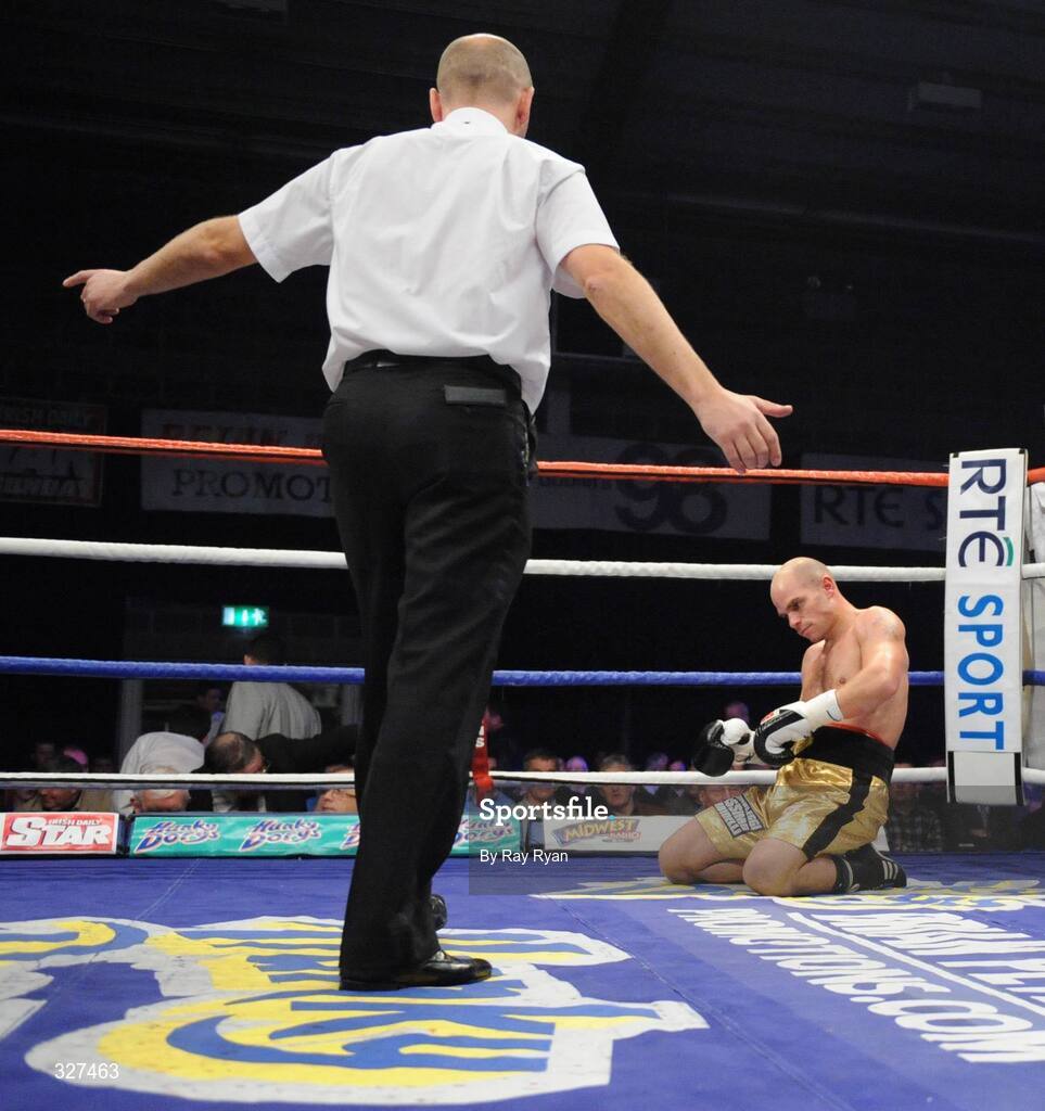 15 November 2008; The referee gives Giammario Grassellini a count during his fight against Stephen Haughian. Hunky Dory Fight Night, Breaffy House Hotel, Mayo. Picture credit: Ray Ryan / SPORTSFILE
