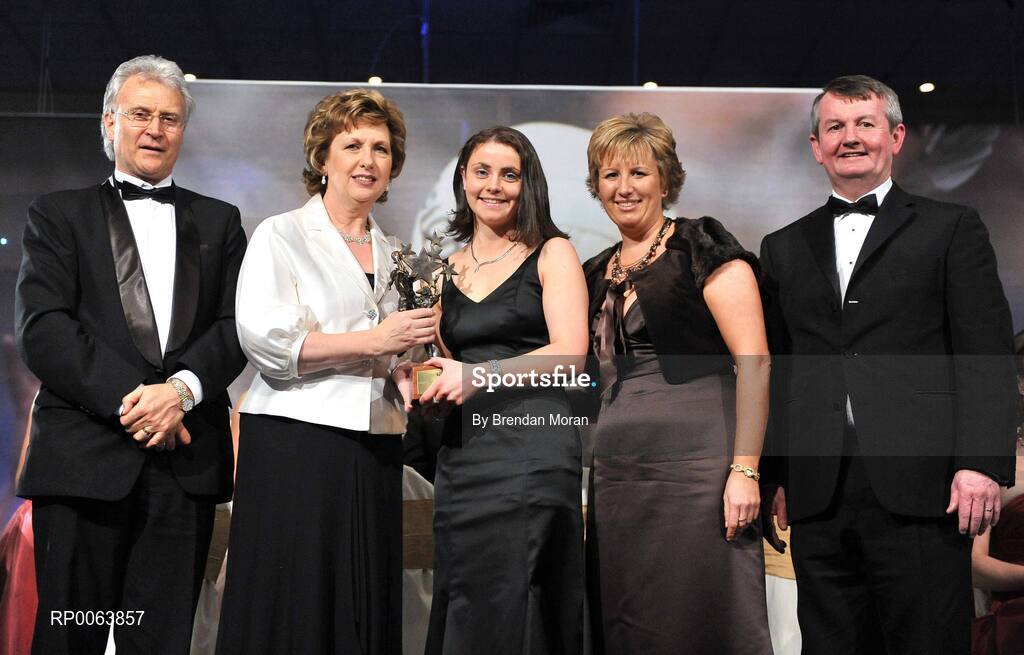 15 November 2008; Edel Hanley, from Tipperary, is presented with her All-Star award by President Mary McAleese, in the company of, from left, Tony Towell, O'Neills, Geraldine Giles, President, Cumann Peil na mBan and Pol O Gallchoir, Ceannsai, TG4. TG4 O'Neill's Ladies Football All-Stars Awards, Citywest Hotel, Dublin. Picture credit: Brendan Moran / SPORTSFILE