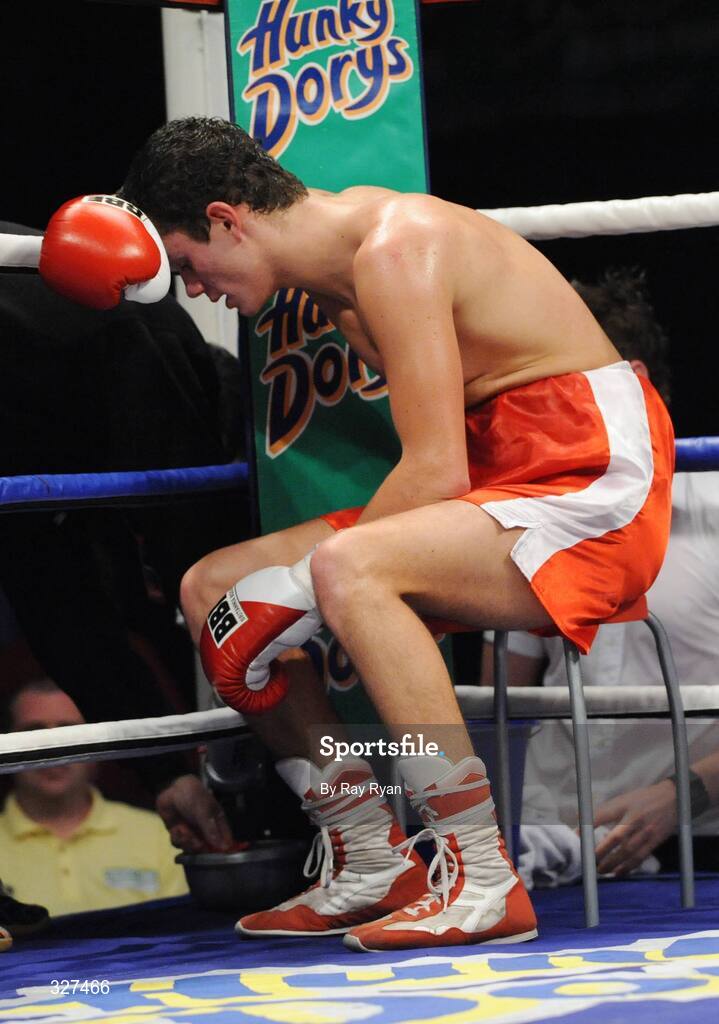 15 November 2008; An exhausted Piotr Niesporek after loosing his fight against Steve Barnes. Hunky Dory Fight Night, Breaffy House Hotel, Mayo. Picture credit: Ray Ryan / SPORTSFILE
