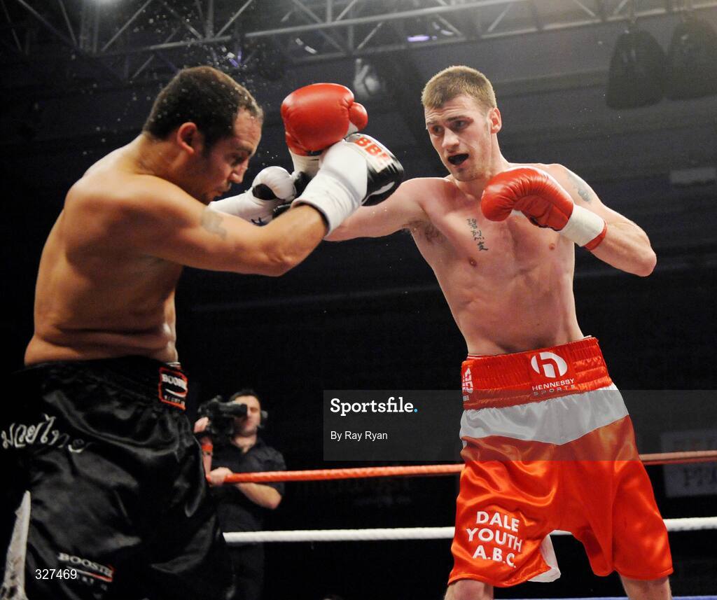 15 November 2008; John O Donnell lands a punch on his opponent, Suleyman Dag. Hunky Dory Fight Night, Breaffy House Hotel, Mayo. Picture credit: Ray Ryan / SPORTSFILE