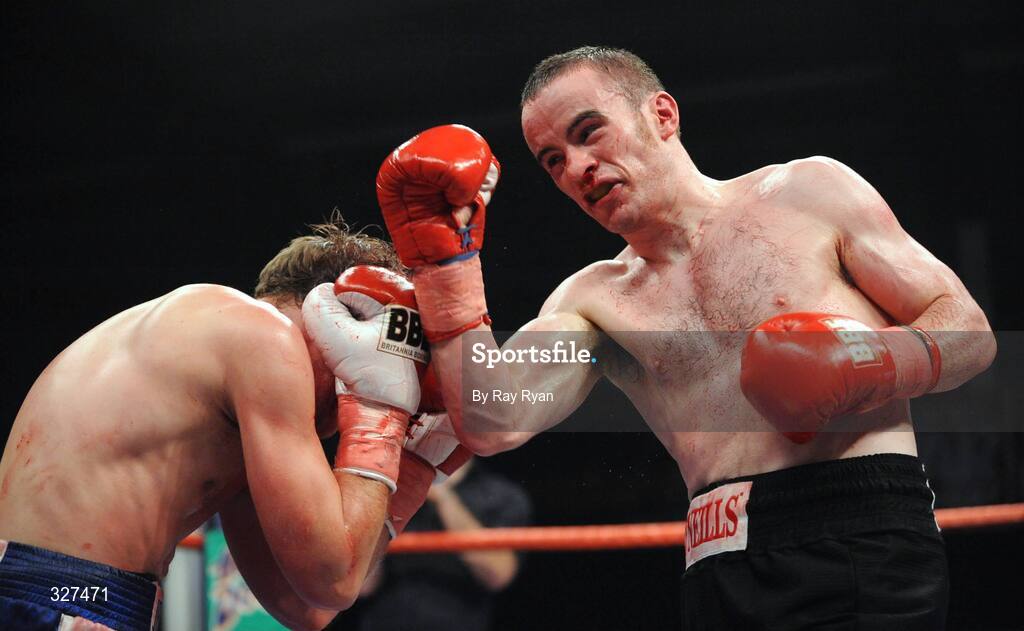 15 November 2008; Damian Taggart, right, lands a punch on Jevgenijs Fjordoys. Hunky Dory Fight Night, Breaffy House Hotel, Mayo. Picture credit: Ray Ryan / SPORTSFILE