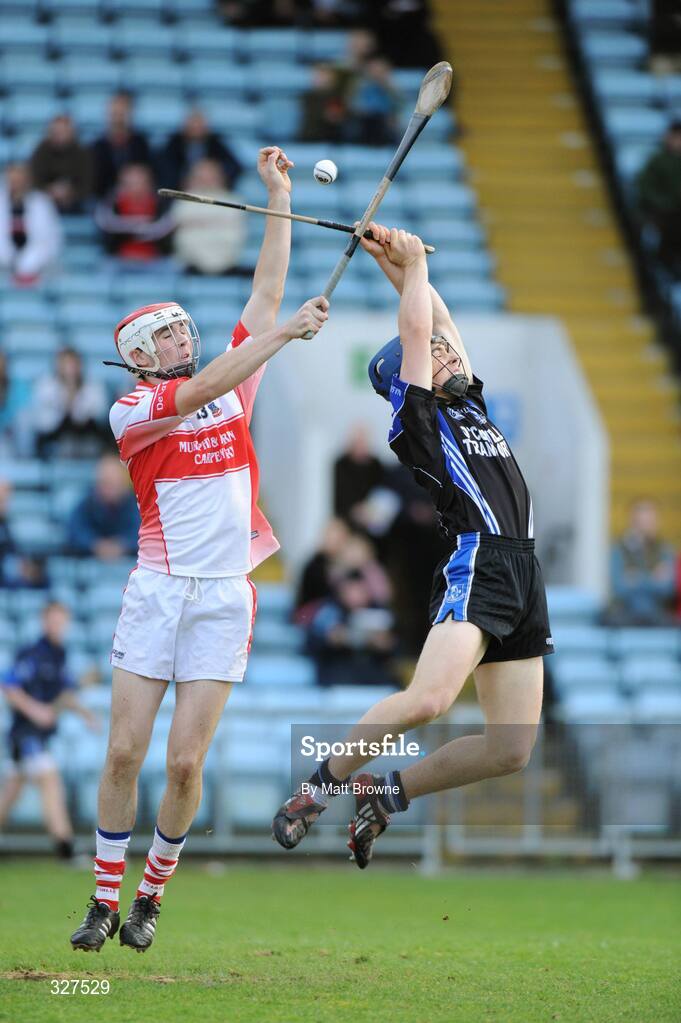 16 November 2008; Dean Twomey, De La Salle, in action against Conor O'Sullivan, Sarsfields. AIB Munster Senior Club Hurling Championship Semi-Final, Sarsfields v De La Salle, Pairc Ui Chaoimh, Cork. Picture credit: Matt Browne / SPORTSFILE