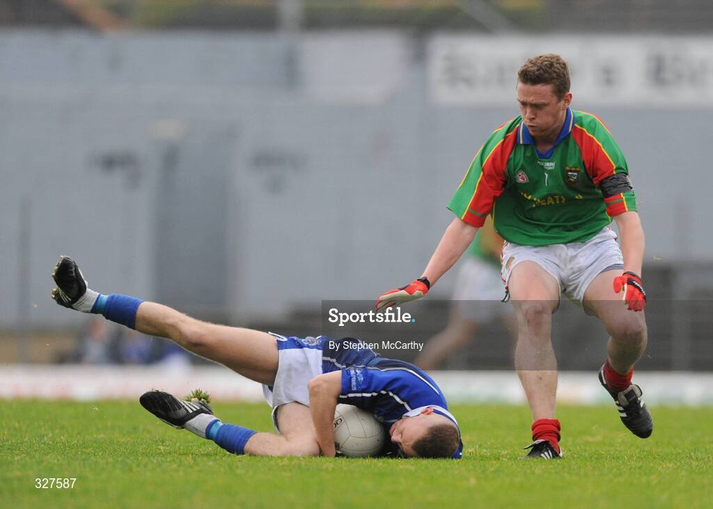 16 November 2008; Barry John Keane, Kerins O'Rahilly's, in action against Joe McGillycuddy, Mid Kerry. Kerry Senior Football Final, Kerins O'Rahilly's v Mid Kerry, Fitzgerald Stadium, Killarney, Co. Kerry. Picture credit: Stephen McCarthy / SPORTSFILE