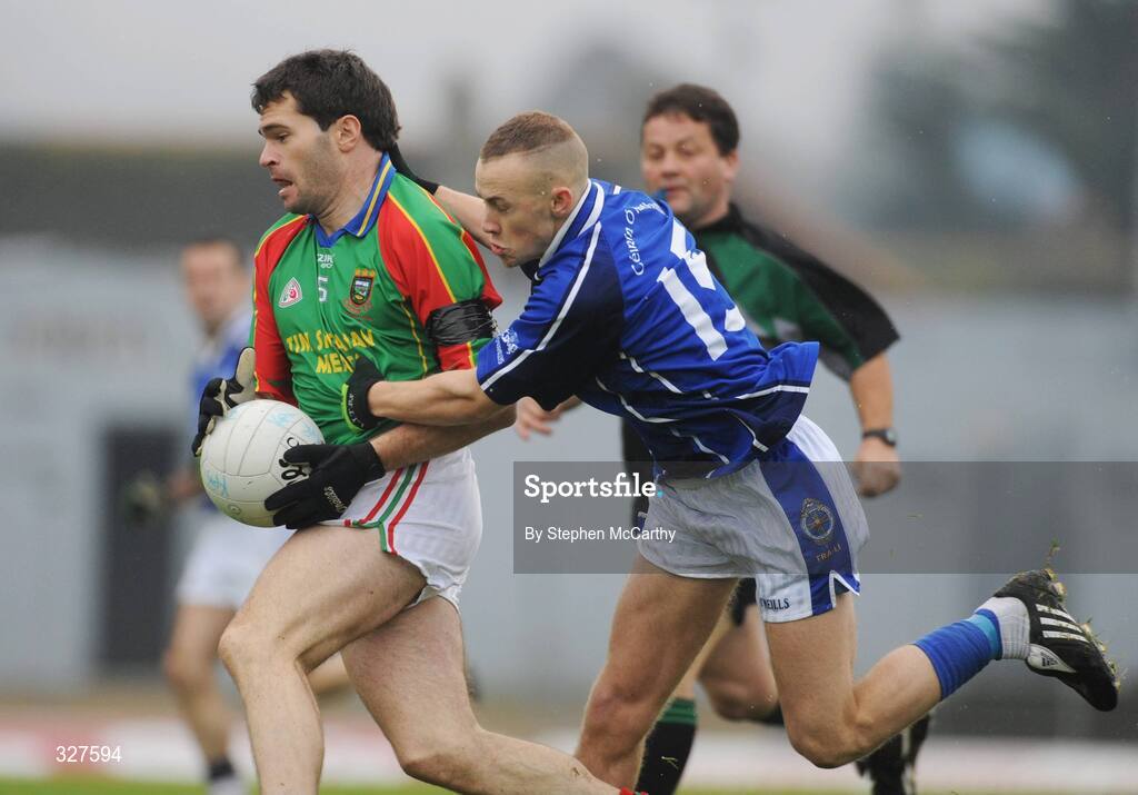 16 November 2008; Fergal Griffin, Mid Kerry, in action against Barry John Keane, Kerins O'Rahilly's. Kerry Senior Football Final, Kerins O'Rahilly's v Mid Kerry, Fitzgerald Stadium, Killarney, Co. Kerry. Picture credit: Stephen McCarthy / SPORTSFILE