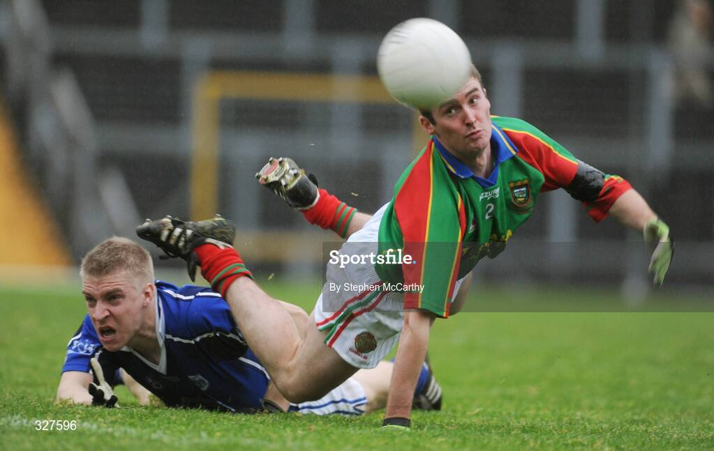 16 November 2008; Aaron Cahillane, Mid Kerry, in action against Barry John Walsh, Kerins O'Rahilly's. Kerry Senior Football Final, Kerins O'Rahilly's v Mid Kerry, Fitzgerald Stadium, Killarney, Co. Kerry. Picture credit: Stephen McCarthy / SPORTSFILE