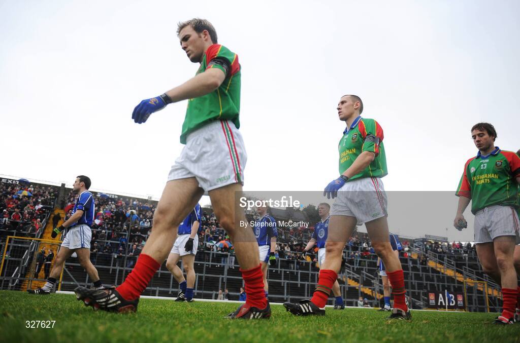 16 November 2008; Mid Kerry players, from left, Darren O'Sullivan, Sean O'Sullivan and Donal Kelliher during the pre-match parade . Kerry Senior Football Final, Kerins O'Rahilly's v Mid Kerry, Fitzgerald Stadium, Killarney, Co. Kerry. Picture credit: Stephen McCarthy / SPORTSFILE