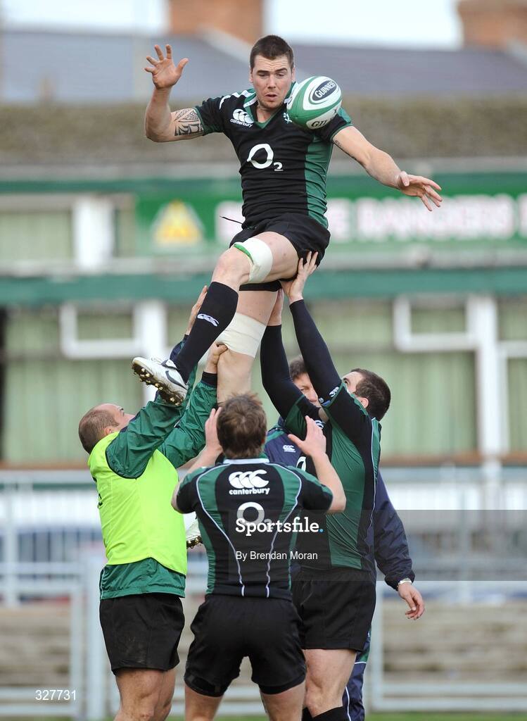 18 November 2008; Lock Ryan Caldwell in action during Ireland rugby squad training. Donnybrook Stadium, Dublin. Picture credit: Brendan Moran / SPORTSFILE