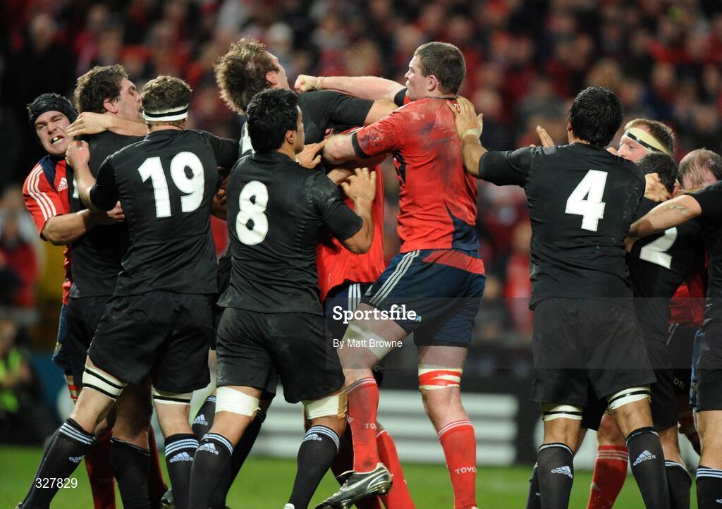 18 November 2008; Donnach Ryan, Munster, and Jason Eaton, New Zealand tussel during the game. Zurich Challenge Match, Munster v New Zealand, Thomond Park, Limerick. Picture credit: Matt Browne / SPORTSFILE