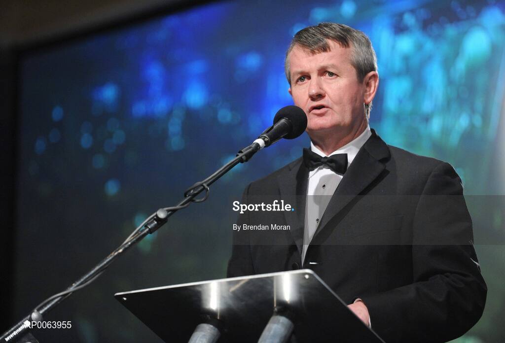 15 November 2008; Pol O Gallchoir, Ceannsai, TG4, speaking during the awards. TG4 O'Neill's Ladies Football All-Stars Awards, Citywest Hotel, Dublin. Picture credit: Brendan Moran / SPORTSFILE