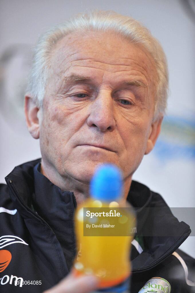 17 November 2008; Republic of Ireland manager Giovanni Trapattoni at the announcement that Lucozade Sport, has extended their sponsorship deal with the FAI, as their official sports drink sponsor. Grand Hotel, Malahide, Dublin. Picture credit: David Maher / SPORTSFILE