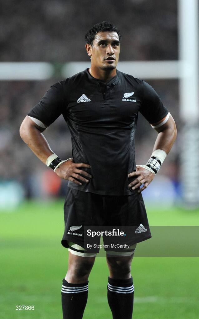 15 November 2008; New Zealand flanker Jermoe Kaino. Guinness Autumn Internationals, Ireland v New Zealand, Croke Park, Dublin. Picture credit: Stephen McCarthy / SPORTSFILE