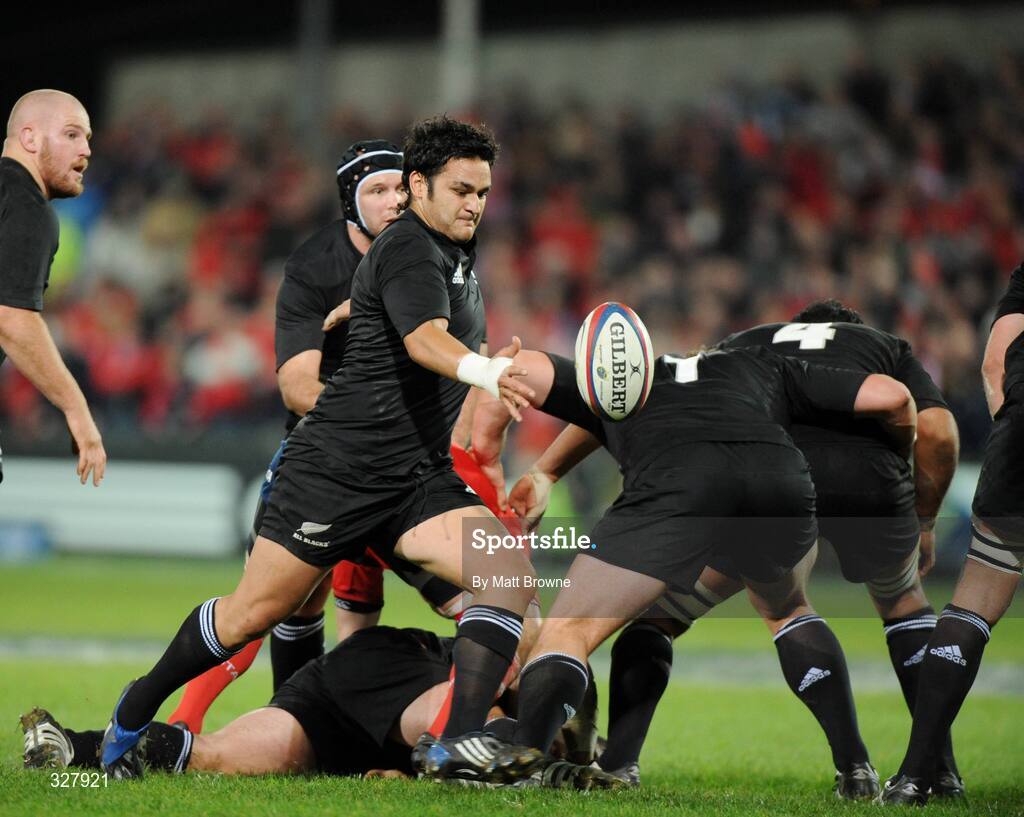 18 November 2008; Piri Weepu, New Zealand. Zurich Challenge Match, Munster v New Zealand, Thomond Park, Limerick. Picture credit: Matt Browne / SPORTSFILE