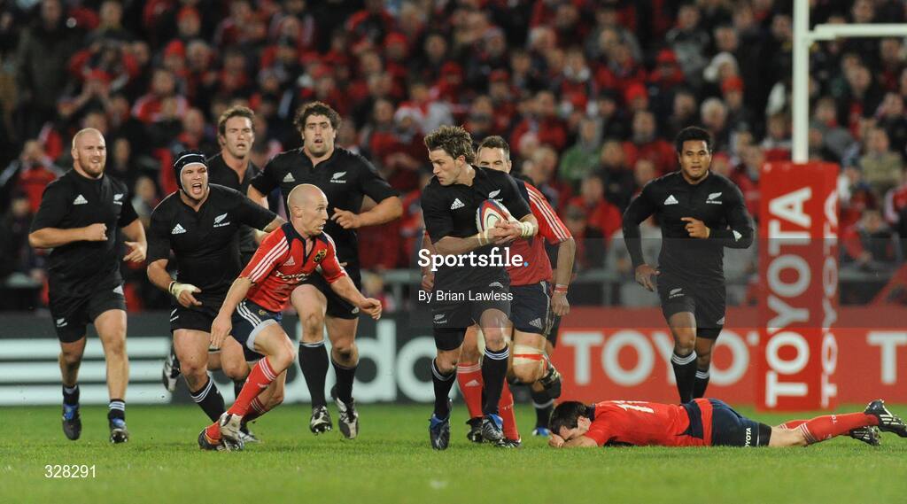 18 November 2008; Cory Jane, New Zealand, in action against Peter Stringer, Munster. Zurich Challenge Match, Munster v New Zealand, Thomond Park, Limerick. Picture credit: Brian Lawless / SPORTSFILE