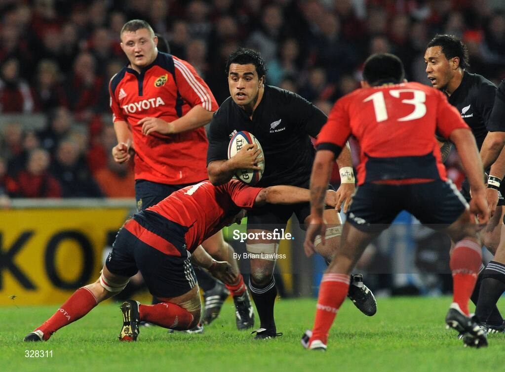 18 November 2008; Liam Messam, New Zealand, in action against Niall Ronan, Munster. Zurich Challenge Match, Munster v New Zealand, Thomond Park, Limerick. Picture credit: Brian Lawless / SPORTSFILE