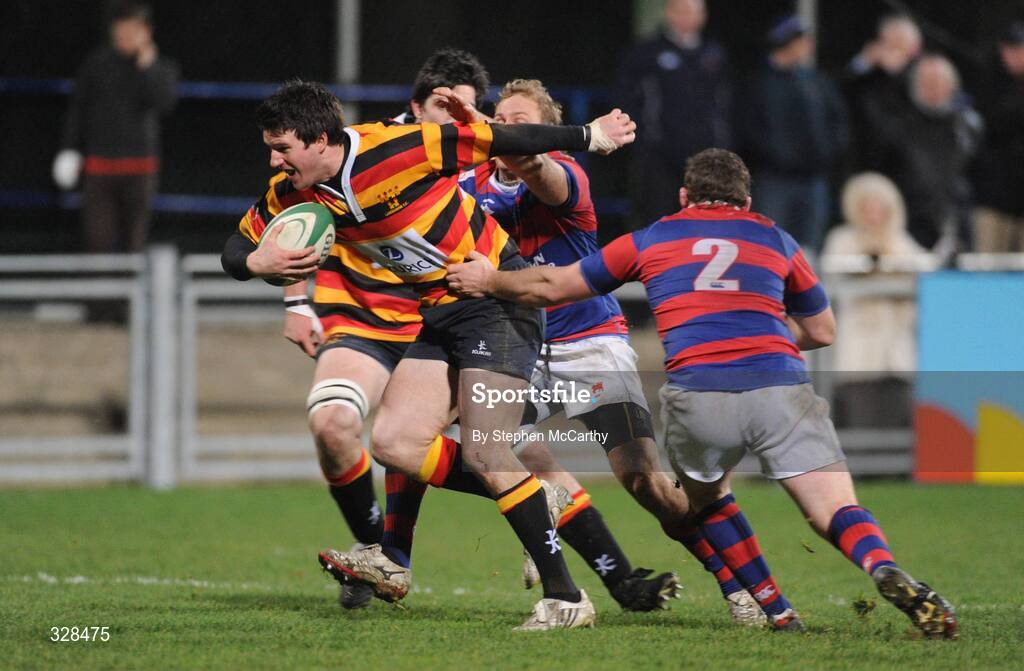 21 November 2008; Ross McCarron, Lansdowne, is tackled by Aaron Dundon, 2, and Johnny Wickham, Clontarf. Leinster Senior League Cup Final, Clontarf v Lansdowne, Donnybrook Stadium, Dublin. Picture credit: Stephen McCarthy / SPORTSFILE