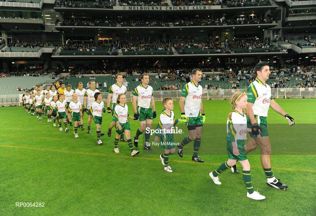 31 October 2008; Aidan O'Mahony, Ireland, makes his way onto the pitch ahead of the game. Toyota International Rules Series, Australia v Ireland, Melbourne Cricket Ground, Melbourne, Australia. Picture credit: Ray McManus / SPORTSFILE