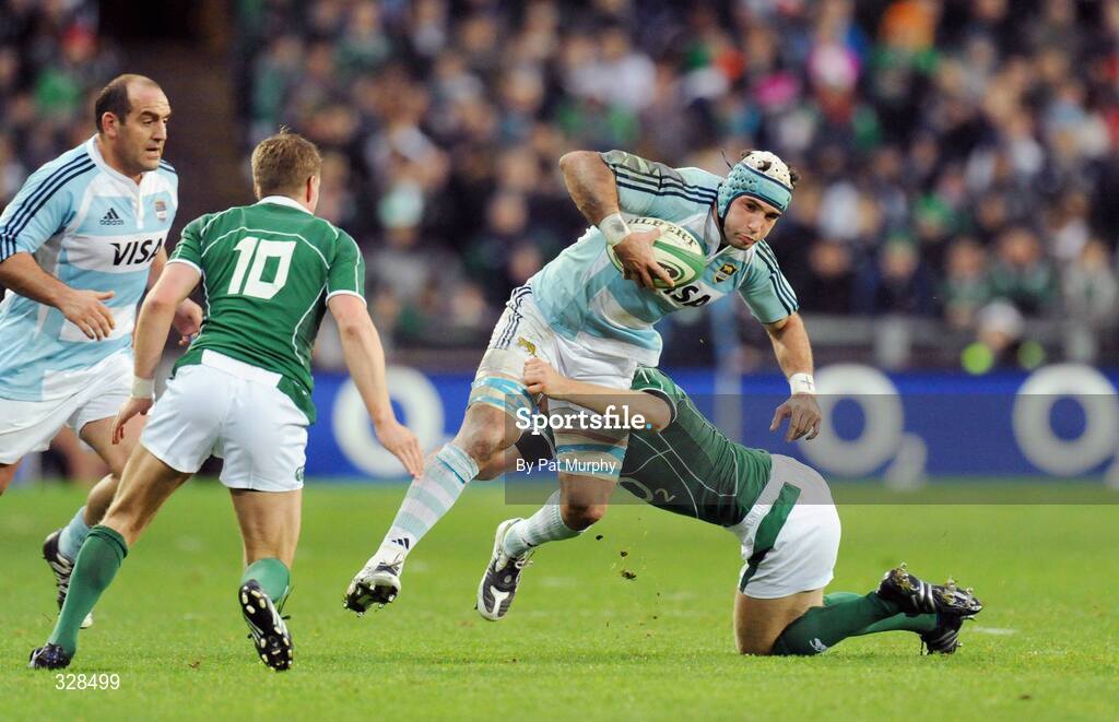 22 November 2008; Juan Manuel Leguizamon, Argentina, in action against Luke Fitzgerald and Ronan O'Gara, 10, Ireland. Guinness Autumn Internationals, Ireland v Argentina, Croke Park, Dublin. Picture credit: Pat Murphy / SPORTSFILE