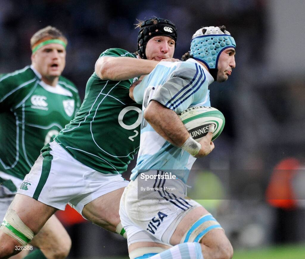 22 November 2008; Juan Manuel Leguizamon, Argentina, is tackled by Stephen Ferris, Ireland. Guinness Autumn Internationals, Ireland v Argentina, Croke Park, Dublin. Picture credit: Brendan Moran / SPORTSFILE