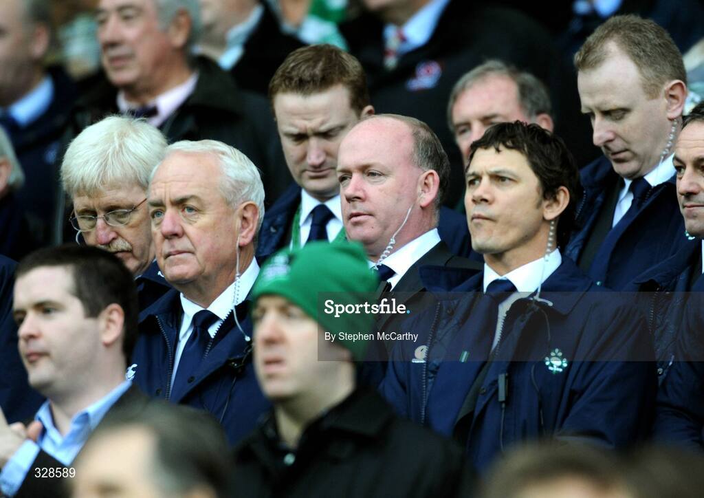 22 November 2008; Ireland head coach with assistant coach Alan Gaffney and defense coach Les Kiss ahead of the game. Guinness Autumn Internationals, Ireland v Argentina, Croke Park, Dublin. Picture credit: Stephen McCarthy / SPORTSFILE
