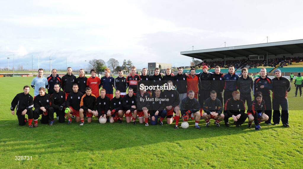 23 November 2008; The Eire Og Squad. AIB Leinster Senior Club Football Championship Semi-Final, Eire Og v Rhode, Dr. Cullen Park, Carlow. Picture credit: Matt Browne / SPORTSFILE