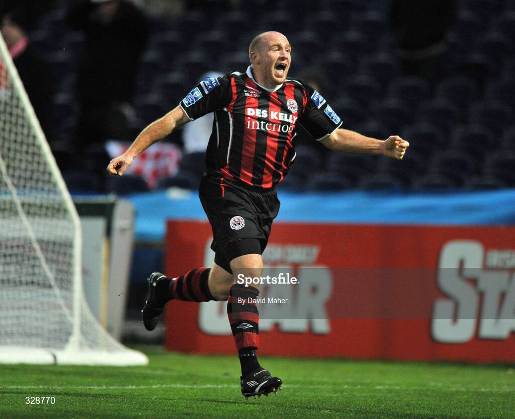 23 November 2008; Glen Crowe, Bohemians, celebrates after scoring his side's first goal. Ford FAI Cup Final 2008, Bohemians v Derry City, RDS, Ballsbridge, Dublin. Picture credit: David Maher / SPORTSFILE