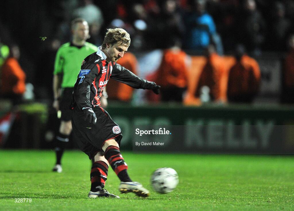 23 November 2008; Mindugas Kalonas, Bohemians, shoots to score his side's winning penalty to win the Ford FAI Cup Final . Ford FAI Cup Final 2008, Bohemians v Derry City, RDS, Ballsbridge, Dublin. Picture credit: David Maher / SPORTSFILE