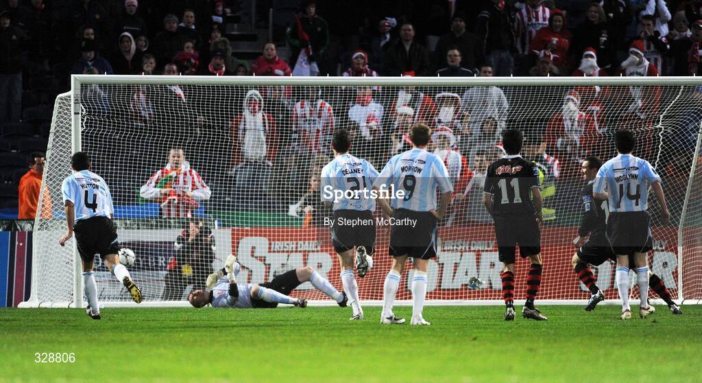 23 November 2008; Jason Bryne, Bohemians, scores his side's second goal from a penalty past Derry City goalkeeper Gerard Doherty. Ford FAI Cup Final 2008, Bohemians v Derry City, RDS, Ballsbridge, Dublin. Picture credit: Stephen McCarthy / SPORTSFILE