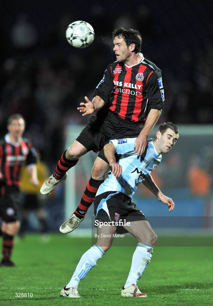 23 November 2008; Mark Rossiter, Bohemians, in action against Niall McGinn, Derry City. Ford FAI Cup Final 2008, Bohemians v Derry City, RDS, Ballsbridge, Dublin. Picture credit: David Maher / SPORTSFILE