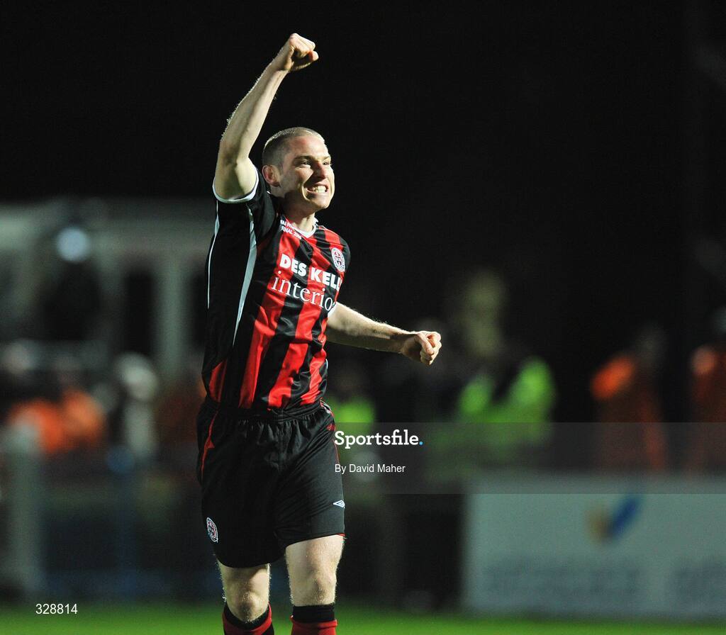 23 November 2008; Glenn Cronin, Bohemians, celebrates at the end of the game after victory over Derry City. Ford FAI Cup Final 2008, Bohemians v Derry City, RDS, Ballsbridge, Dublin. Picture credit: David Maher / SPORTSFILE