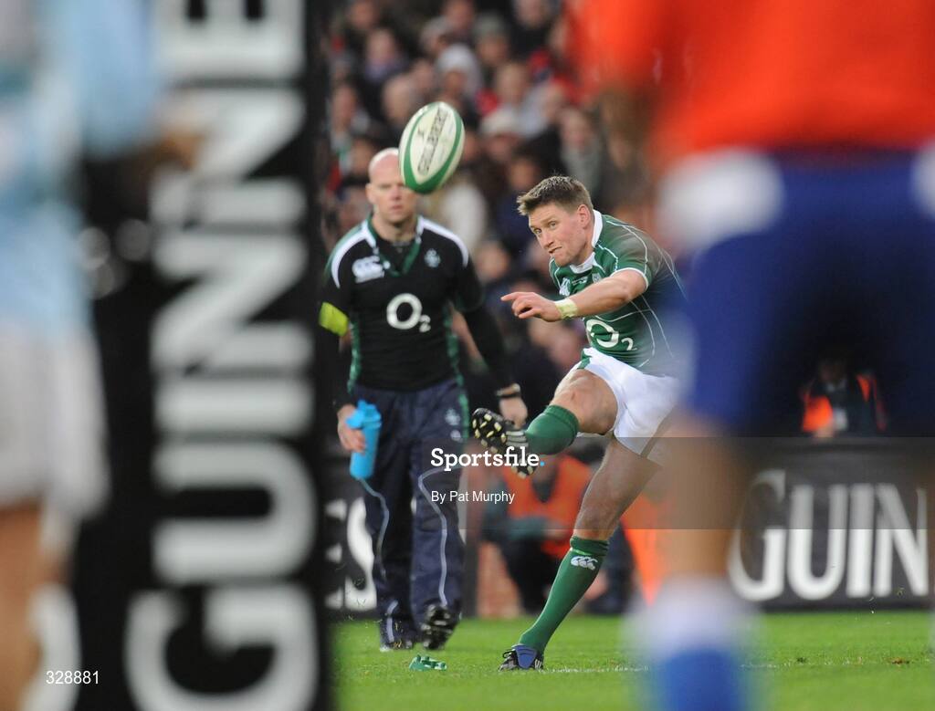 22 November 2008; Ronan O'Gara, Ireland. Guinness Autumn Internationals, Ireland v Argentina, Croke Park, Dublin. Picture credit: Pat Murphy / SPORTSFILE