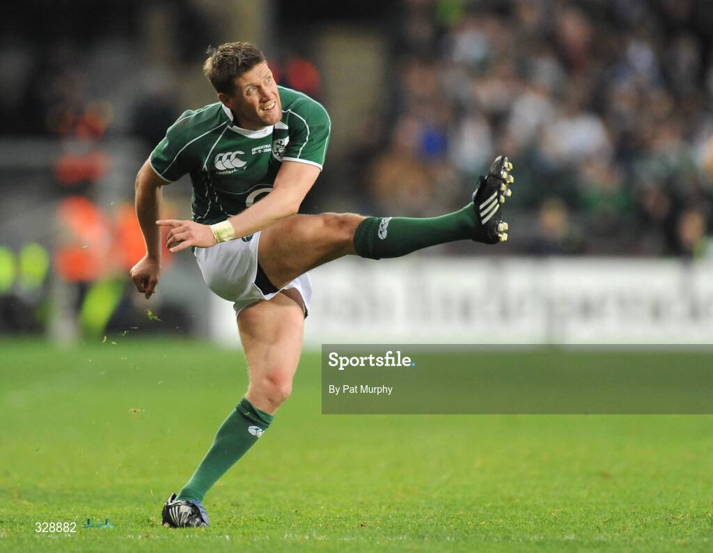 22 November 2008; Ronan O'Gara, Ireland. Guinness Autumn Internationals, Ireland v Argentina, Croke Park, Dublin. Picture credit: Pat Murphy / SPORTSFILE