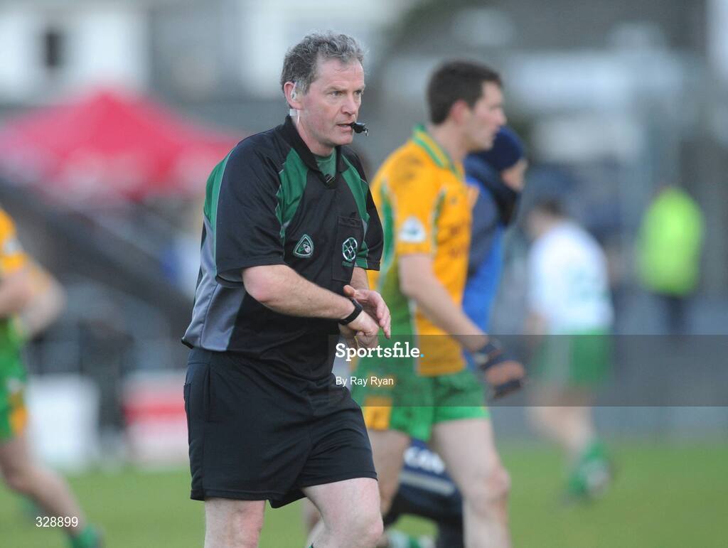 23 November 2008; Referee Vincent Neary. AIB Connacht Senior Club Football Championship Final, Corofin v Eastern Harps, Pearse Stadium, Galway. Picture credit: Ray Ryan / SPORTSFILE