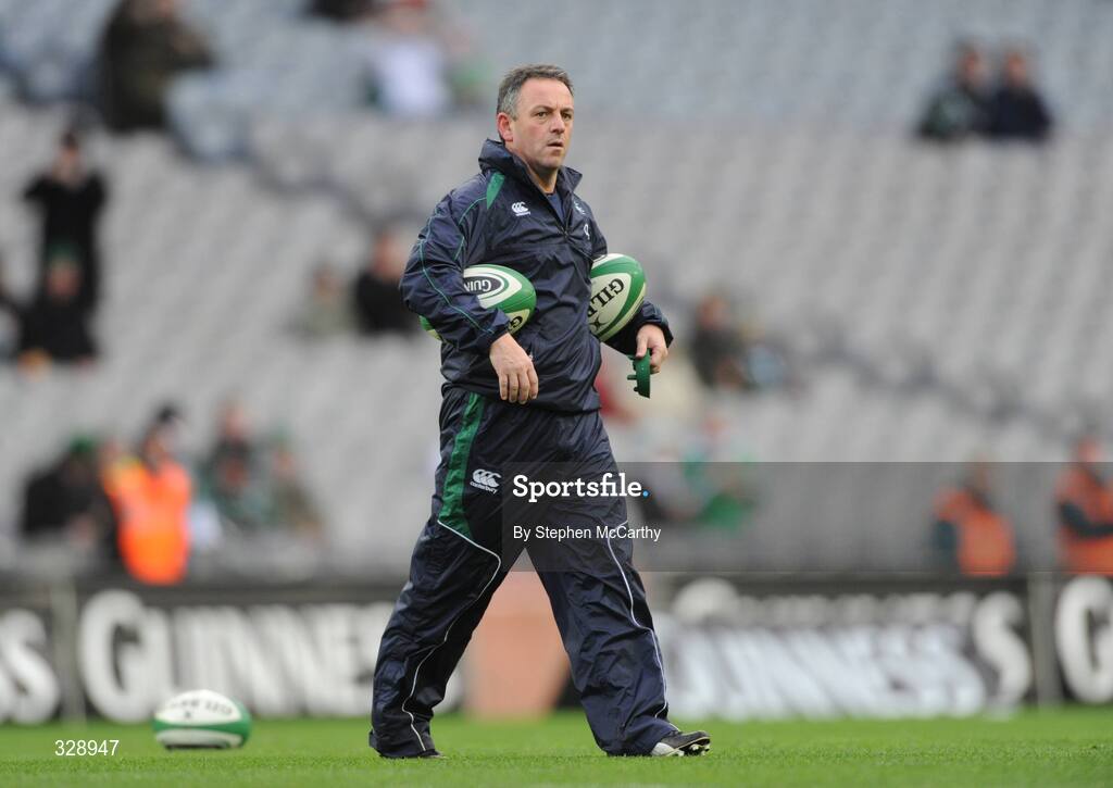22 November 2008; Ireland kicking coach Mark Tainton. Guinness Autumn Internationals, Ireland v Argentina, Croke Park, Dublin. Picture credit: Stephen McCarthy / SPORTSFILE