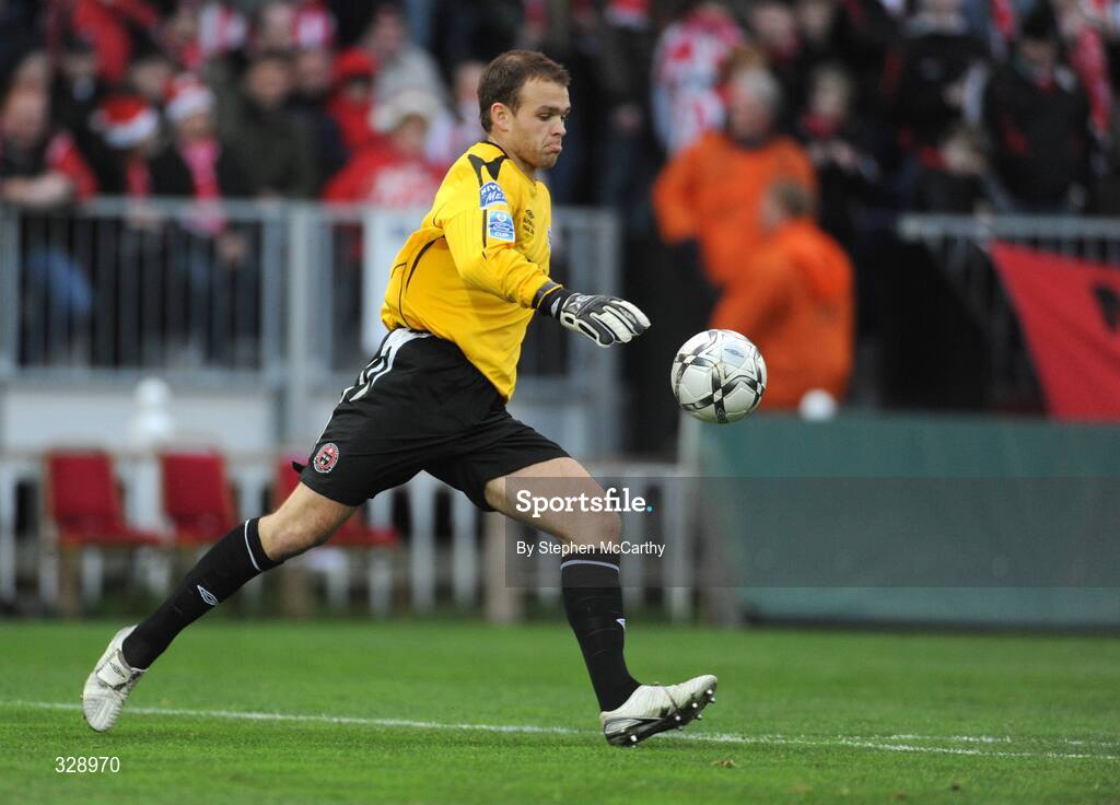 23 November 2008; Brian Murphy, Bohemians. Ford FAI Cup Final 2008, Bohemians v Derry City, RDS, Ballsbridge, Dublin. Picture credit: Stephen McCarthy / SPORTSFILE