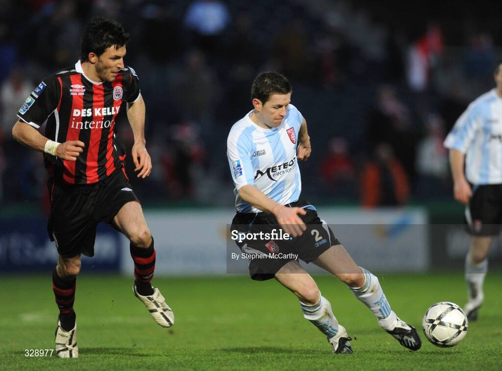 23 November 2008; Eddie McCallion, Derry City, in action against Killian Brennan, Bohemians. Ford FAI Cup Final 2008, Bohemians v Derry City, RDS, Ballsbridge, Dublin. Picture credit: Stephen McCarthy / SPORTSFILE