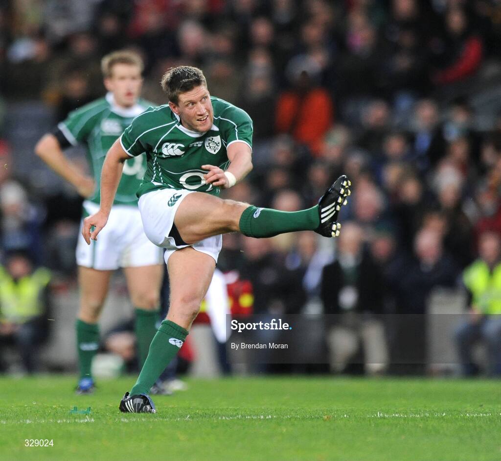 22 November 2008; Ronan O'Gara, Ireland. Guinness Autumn Internationals, Ireland v Argentina, Croke Park, Dublin. Picture credit: Brendan Moran / SPORTSFILE