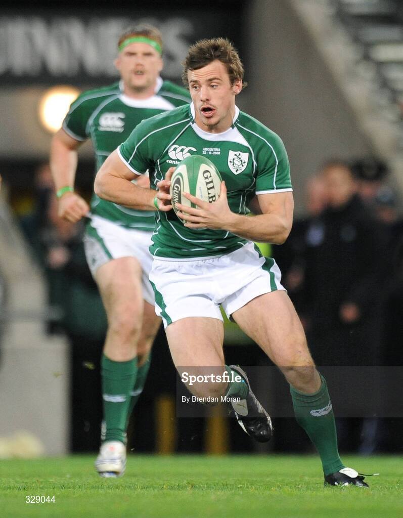 22 November 2008; Tommy Bowe, Ireland. Guinness Autumn Internationals, Ireland v Argentina, Croke Park, Dublin. Picture credit: Brendan Moran / SPORTSFILE