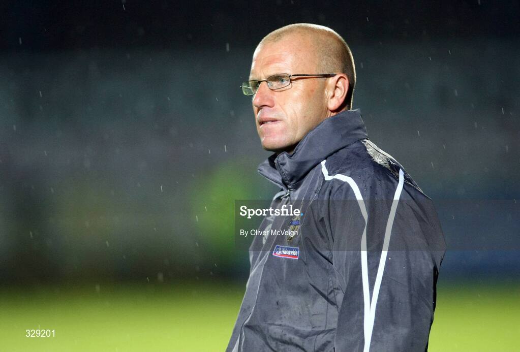 10 October 2008; Northern Ireland manager Steve Beaglehole. UEFA Under 19 European Championships Qualifying Round, Northern Ireland v England, Windsor Park, Belfast. Picture credit: Oliver McVeigh / SPORTSFILE