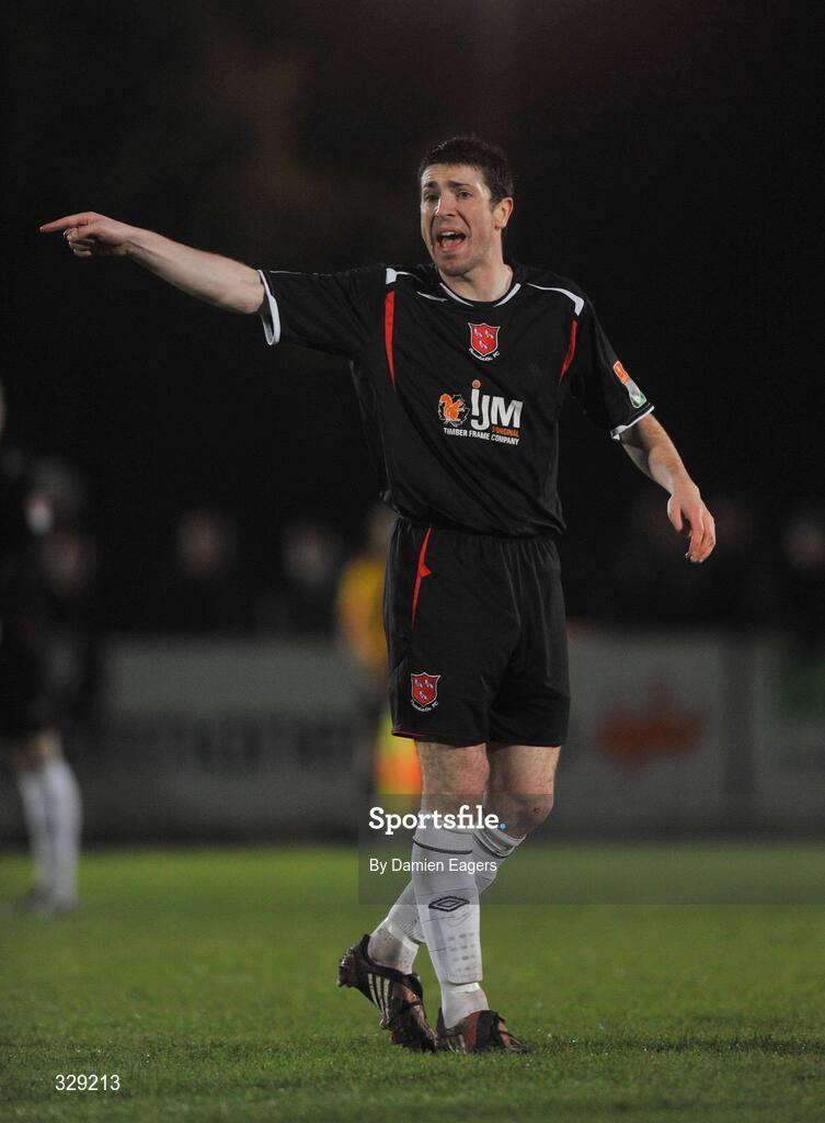 15 November 2008; Paul Shiles, Dundalk. eircom League First Division, Kildare County v Dundalk, Station Road, Kildare. Picture credit: Damien Eagers / SPORTSFILE