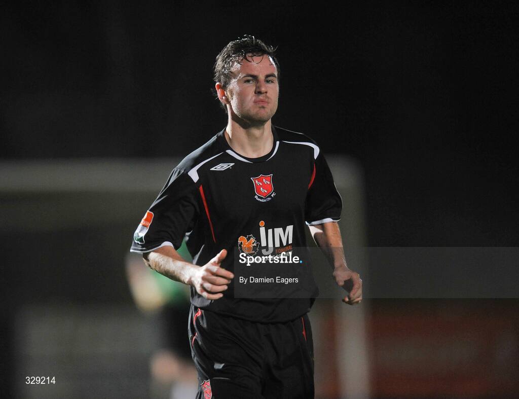 15 November 2008; David Cassidy, Dundalk. eircom League First Division, Kildare County v Dundalk, Station Road, Kildare. Picture credit: Damien Eagers / SPORTSFILE