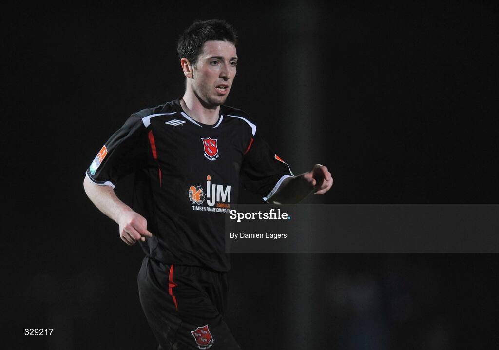 15 November 2008; Paul Shiles, Dundalk. eircom League First Division, Kildare County v Dundalk, Station Road, Kildare. Picture credit: Damien Eagers / SPORTSFILE