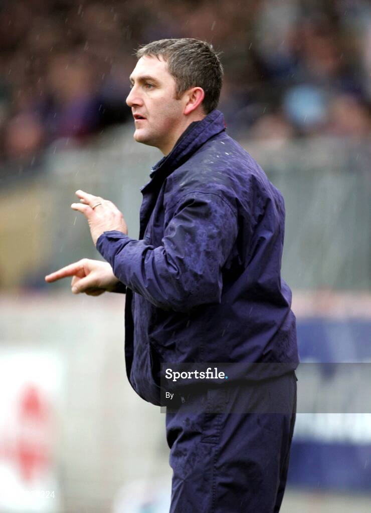 27 November 2005; Damien Cassidy, Bellaghy Manager, Ulster Club Senior Football Championship Final, Bellaghy v St. Galls, Healy Park, Omagh, Co. Tyrone. Picture credit: Oliver Mc Veigh / SPORTSFILE