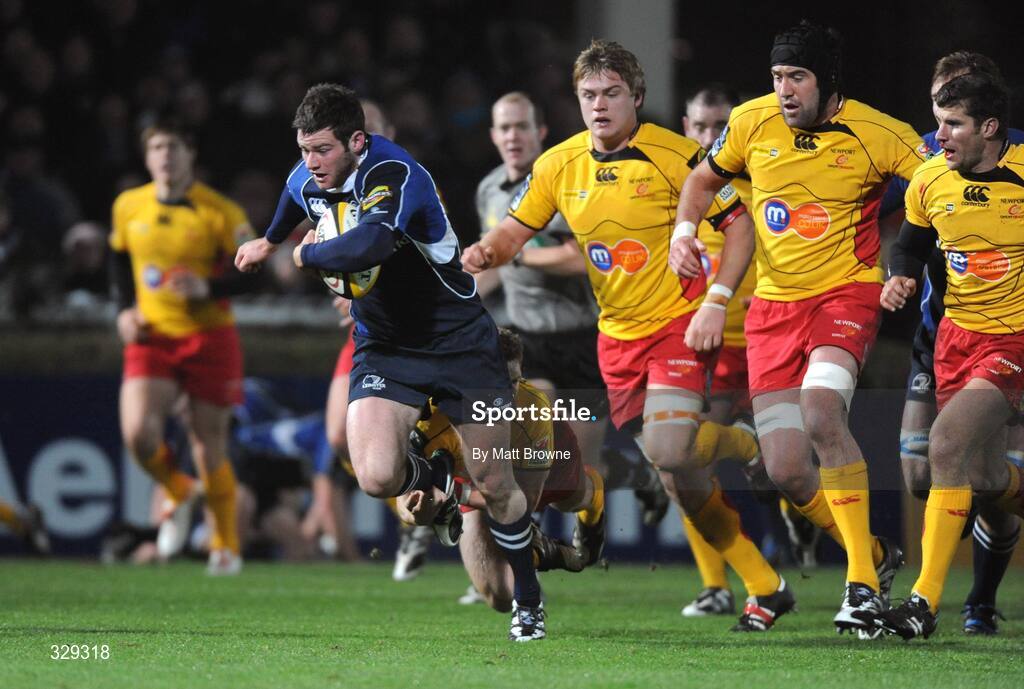 29 November 2008; Fergus McFadden, Leinster, is tackled by James Arlidge, Newport Gwent Dragons. Magners League, Leinster v Newport Gwent Dragons, RDS, Dublin. Picture credit: Matt Browne / SPORTSFILE