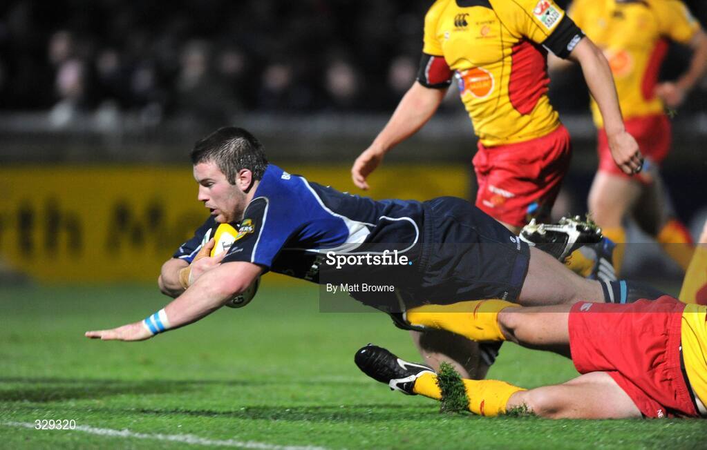29 November 2008; Sean O'Brien, Leinster, goes over for the first try of the game. Magners League, Leinster v Newport Gwent Dragons, RDS, Dublin. Picture credit: Matt Browne / SPORTSFILE