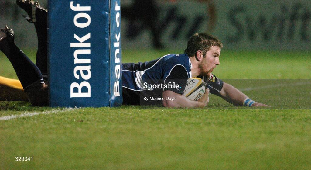 29 November 2008; Sean O'Brien, Leinster, goes over for the first try of the game against Newport Gwent Dragons. Magners League, Leinster v Newport Gwent Dragons, RDS, Dublin. Picture credit: Maurice Doyle  / SPORTSFILE