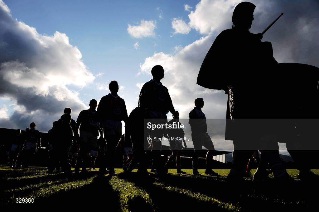 30 November 2008; The Cullen Pipe Band lead the Kerins O'Rahilly's and Mid Kerry teams during the pre-match parade. Kerry Senior Football Championship Final Replay, Kerins O'Rahilly's v Mid Kerry, Fitzgerald Stadium, Killarney, Co. Kerry. Picture credit: Stephen McCarthy / SPORTSFILE