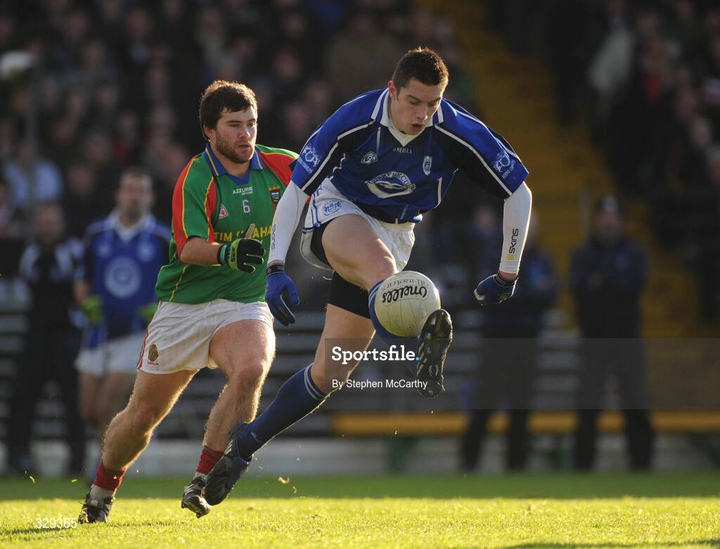 30 November 2008; David Moran, Kerins O'Rahilly's, in action against Ciaran Kelliher, Mid Kerry. Kerry Senior Football Championship Final Replay, Kerins O'Rahilly's v Mid Kerry, Fitzgerald Stadium, Killarney, Co. Kerry. Picture credit: Stephen McCarthy / SPORTSFILE