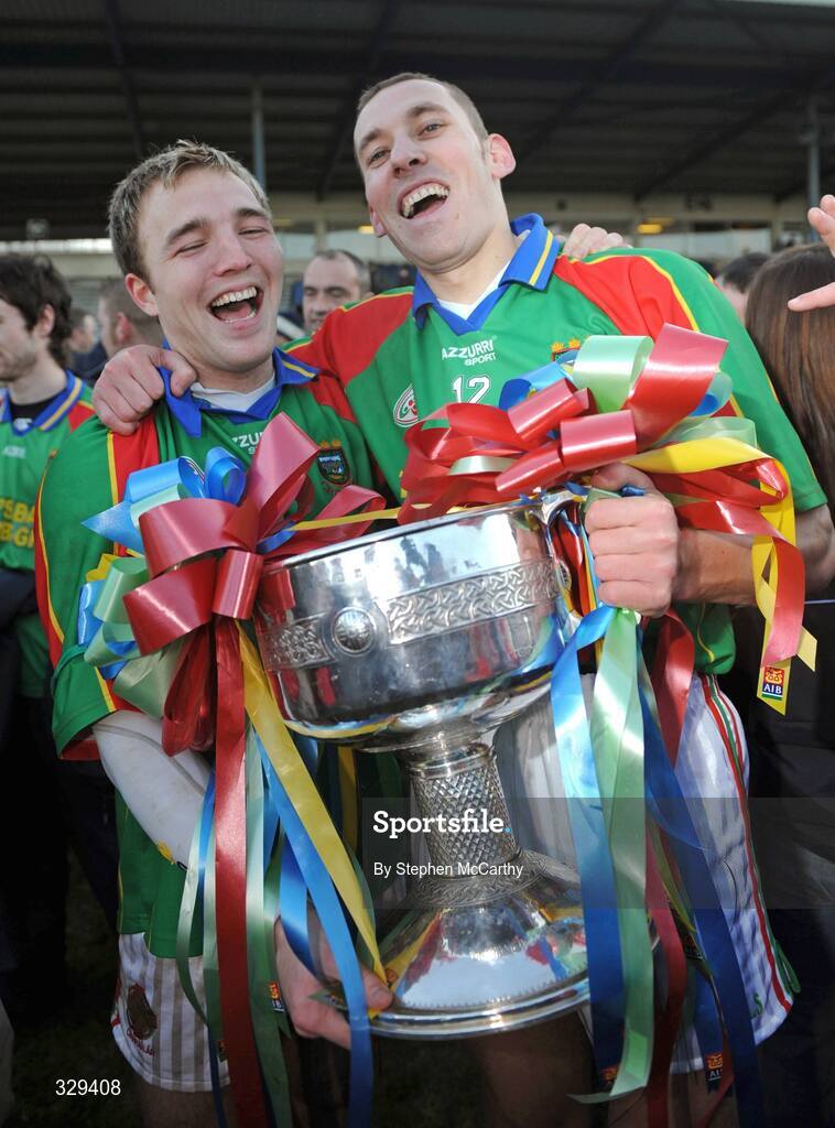 30 November 2008; Mid Kerry players Darren O'Sullivan, left, and Sean O'Sullivan with the Bishop Moynihan cup after victory over Kerin's O'Rahillys. Kerry Senior Football Championship Final Replay, Kerins O'Rahilly's v Mid Kerry, Fitzgerald Stadium, Killarney, Co. Kerry. Picture credit: Stephen McCarthy / SPORTSFILE
